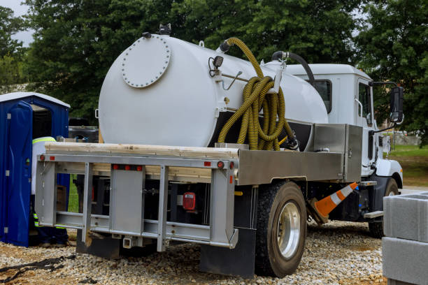 Best Luxury portable toilet rental  in Antlers, OK